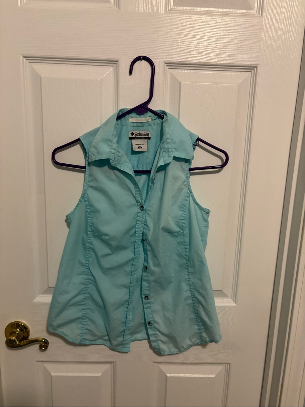 Columbia Women’s Sleeveless Button-Front Shirt - Aqua